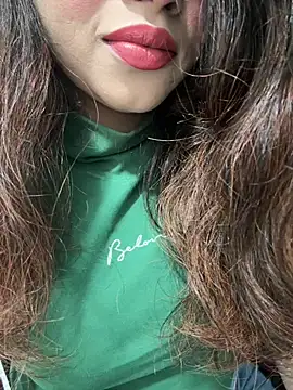 Yours riya11 online show from 07-15-26, 04:56
