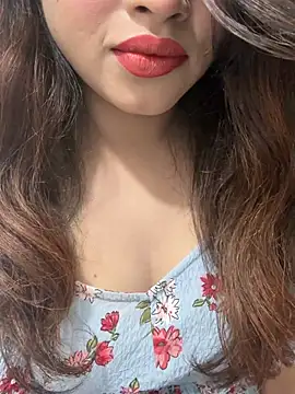 Yours riya11 online show from 07-17-26, 12:39