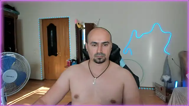 Snapshot of -SexyDaddy- chatting on 06-19-26, 01:59 -SexyDaddy- online show from 06-19-26, 01:59