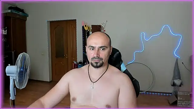 Snapshot of -SexyDaddy- chatting on 07-11-26, 09:12 -SexyDaddy- online show from 07-11-26, 09:12