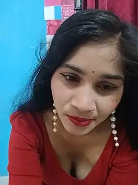 Naughty Kiara  online show from 06-15-26, 02:25