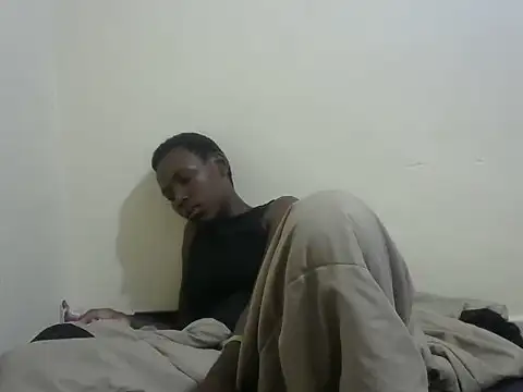 Snapshot of cute_avy0 chatting on 07-02-26, 04:18 cute avy0 online show from 07-02-26, 04:18