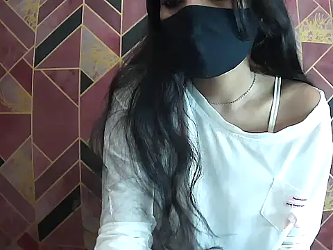 Hot-Roshni online show from 06-24-26, 07:02