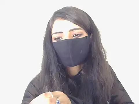 Hot-Roshni online show from 07-14-26, 01:50