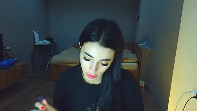 Snapshot of Eva_Mersi chatting on 06-02-26, 06:21 Eva Mersi online show from 06-02-26, 06:21