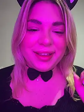 cutestsnoww online show from 06-03-26, 12:41