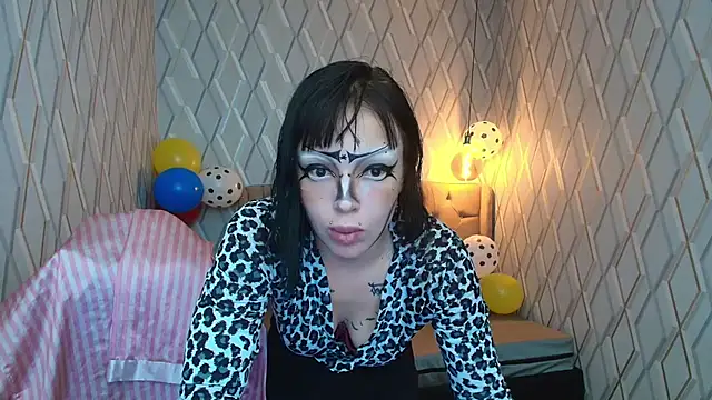 Snapshot of JeannMarie chatting on 06-28-26, 02:28 JeannMarie online show from 06-28-26, 02:28