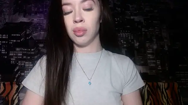 Snapshot of lu_dominationn chatting on 06-05-26, 10:59 lu dominationn online show from 06-05-26, 10:59