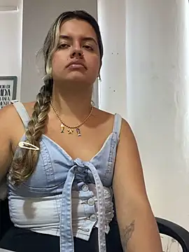 azulskyer online show from 06-10-26, 05:01