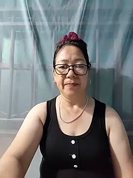 Snapshot of Ai_babylove chatting on 06-18-26, 02:12 Ai babylove online show from 06-18-26, 02:12