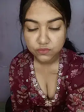 Snapshot of MissRiyaLive chatting on 06-01-26, 05:31 MissRiyaLive online show from 06-01-26, 05:31