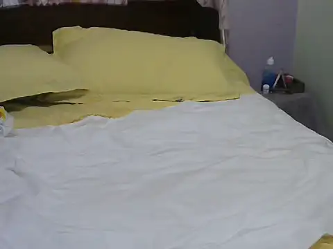 Hotbooty000 online show from 07-17-26, 10:11