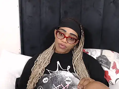 SultryDivax online show from 06-17-26, 11:38