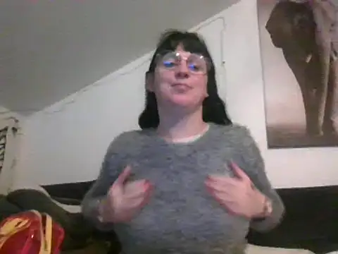 Snapshot of sexujuly88 chatting on 12-08-24, 10:03 sexujuly88 online show from 12-08-24, 10:03