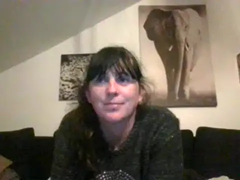 Snapshot of sexujuly88 chatting on 09-22-25, 08:44 sexujuly88 online show from 09-22-25, 08:44