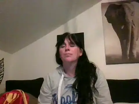 Snapshot of sexujuly88 chatting on 10-01-25, 08:26 sexujuly88 online show from 10-01-25, 08:26