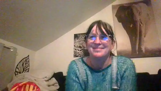 Snapshot of sexujuly88 chatting on 11-27-25, 10:34 sexujuly88 online show from 11-27-25, 10:34