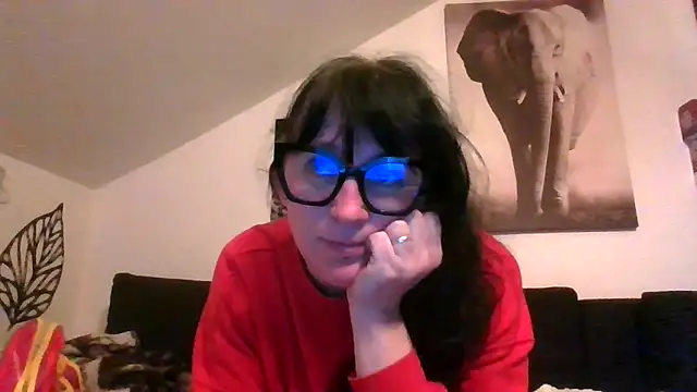 Snapshot of sexujuly88 chatting on 05-20-26, 09:21 sexujuly88 online show from 05-20-26, 09:21