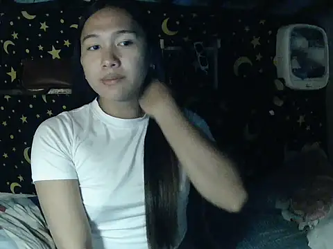 Snapshot of Chelsygnd chatting on 06-16-26, 06:21 Chelsygnd online show from 06-16-26, 06:21