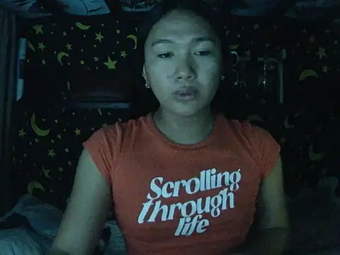Snapshot of Chelsygnd chatting on 07-16-26, 05:24 Chelsygnd online show from 07-16-26, 05:24