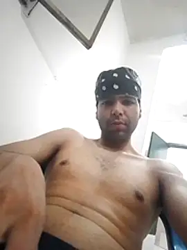 Snapshot of Cristianwiwif chatting on 07-18-26, 04:33 Cristianwiwif online show from 07-18-26, 04:33