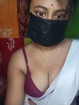 Sayanichatterjee024 online show from 07-02-26, 10:21