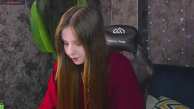 Violeta Paul online show from 06-05-26, 01:01