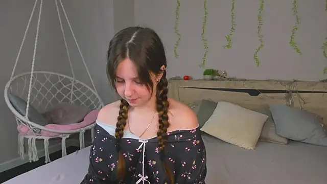 Violeta Paul online show from 07-05-26, 09:16