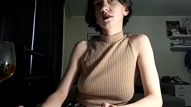 secrettt poison online show from 06-30-26, 03:24
