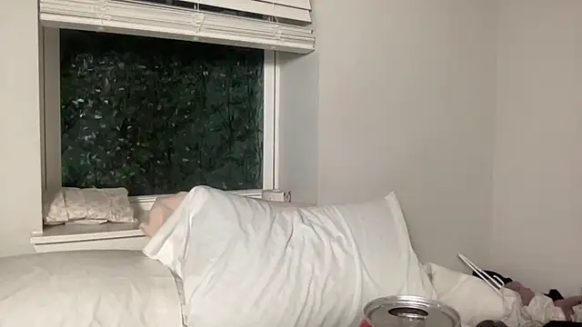 maddiliz online show from 10-27-25, 12:36