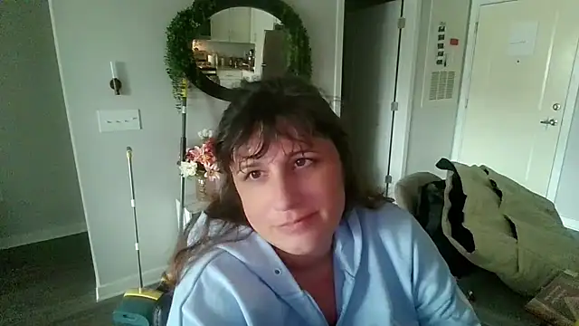 maddiliz online show from 04-13-26, 04:12