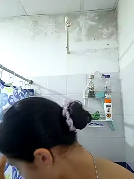 Snapshot of Miss_kittyX chatting on 06-26-26, 11:09 Miss kittyX online show from 06-26-26, 11:09
