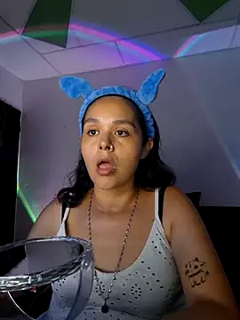 Snapshot of Miss_kittyX chatting on 07-15-26, 12:16 Miss kittyX online show from 07-15-26, 12:16