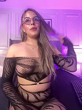 SunnyLuxxx online show from 07-04-26, 07:20