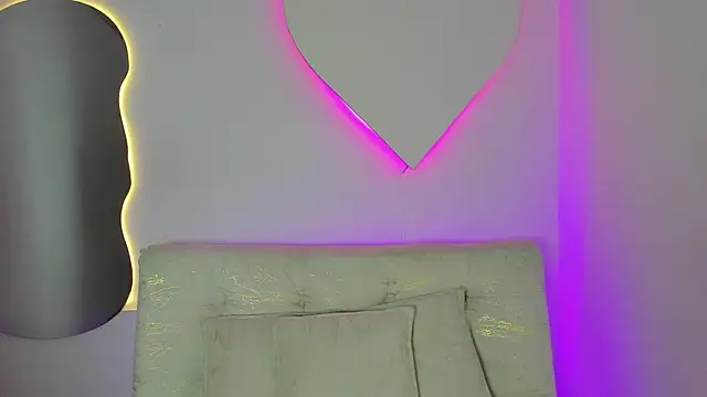 LindseyCarter online show from 07-15-26, 01:49