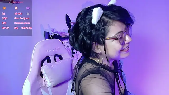 Snapshot of Meow_cat4 chatting on 06-26-26, 04:55 Meow cat4 online show from 06-26-26, 04:55