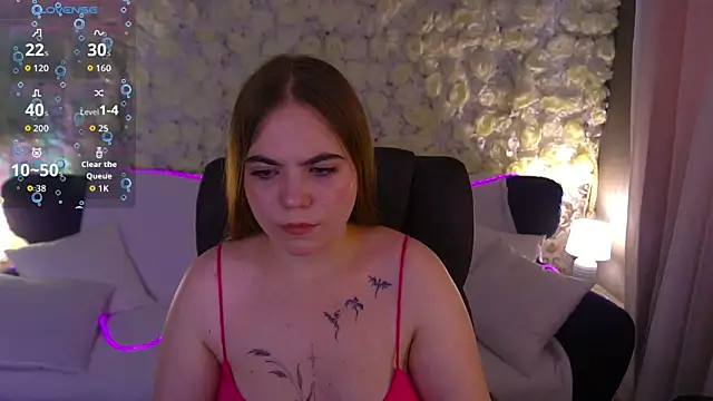 LikaMoons online show from 06-04-26, 12:33