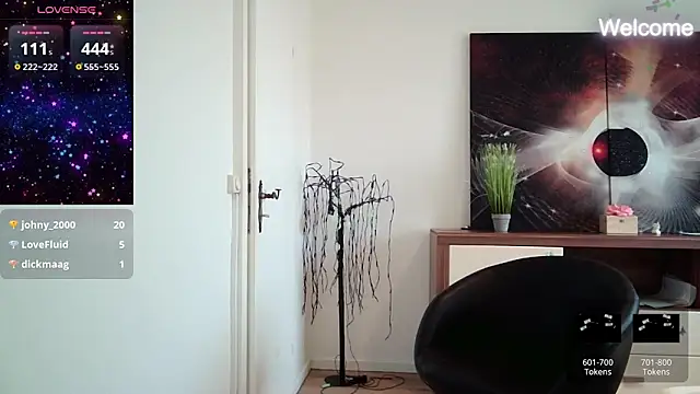 Snapshot of Yevgeshka-Milashka chatting on 03-02-25, 12:22 Yevgeshka-Milashka online show from 03-02-25, 12:22