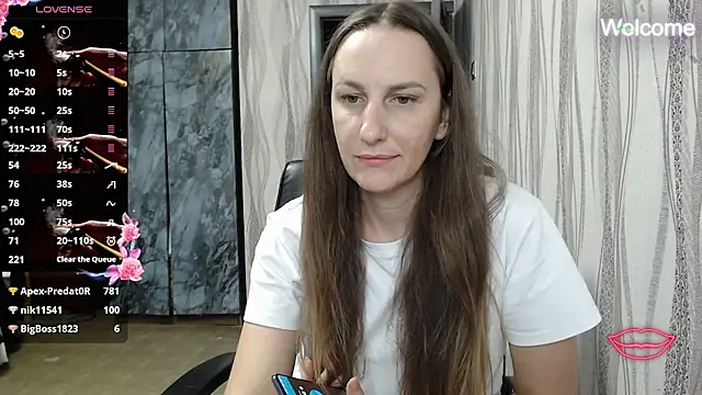 Snapshot of Yevgeshka-Milashka chatting on 10-09-25, 05:00 Yevgeshka-Milashka online show from 10-09-25, 05:00