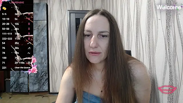 Snapshot of Yevgeshka-Milashka chatting on 10-24-25, 05:59 Yevgeshka-Milashka online show from 10-24-25, 05:59