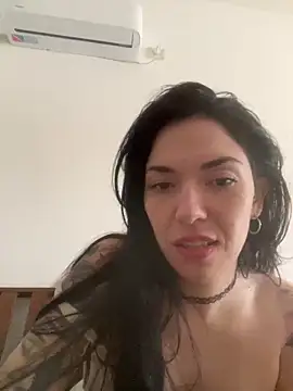 Snapshot of Laraasky chatting on 06-02-26, 07:16 Laraasky online show from 06-02-26, 07:16