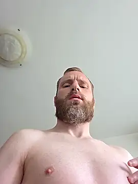 Snapshot of MrHot20cm chatting on 06-06-26, 04:28 MrHot20cm online show from 06-06-26, 04:28