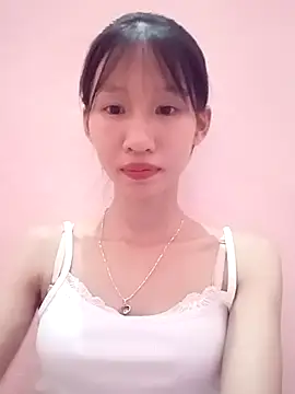 Snapshot of Abi_girl12 chatting on 06-28-26, 03:40 Abi girl12 online show from 06-28-26, 03:40
