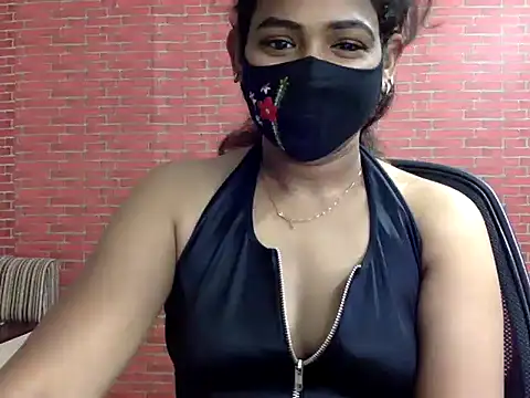 Snapshot of Nisha-moon chatting on 07-30-26, 07:07 Nisha-moon online show from 07-30-26, 07:07