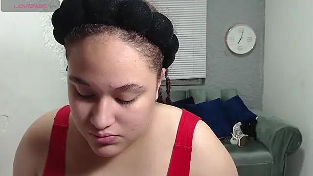 Snapshot of leilasosexy chatting on 07-11-26, 01:25 leilasosexy online show from 07-11-26, 01:25