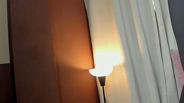 Snapshot of sensual_fer chatting on 06-23-26, 12:25 sensual fer online show from 06-23-26, 12:25