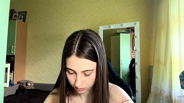 LenitaRamshur online show from 06-18-26, 09:14