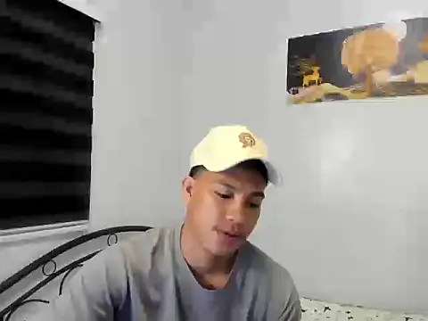 Snapshot of urfucker_vinz chatting on 07-17-26, 02:45 urfucker vinz online show from 07-17-26, 02:45