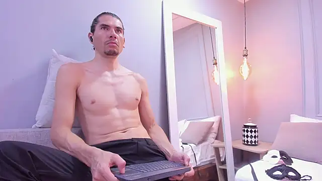 Antony Stone online show from 07-07-26, 01:15