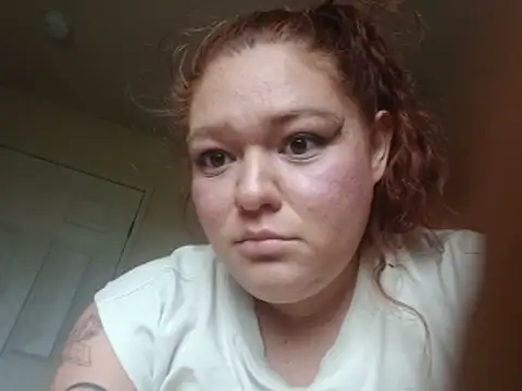 Snapshot of rubyviolet277 chatting on 06-16-26, 10:23 rubyviolet277 online show from 06-16-26, 10:23